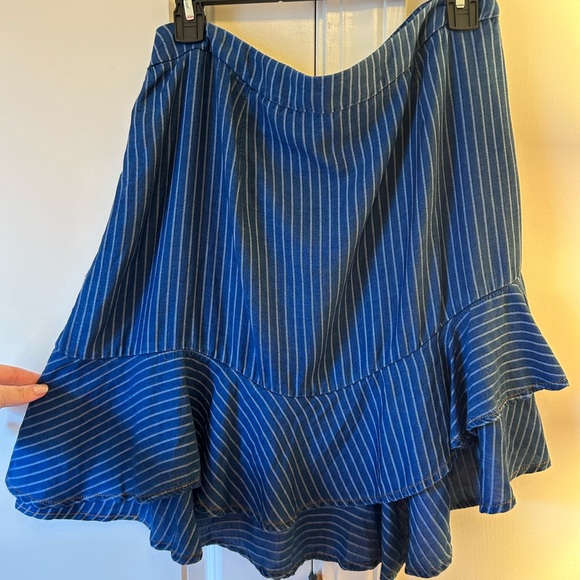 NWT MUNTHE Curve Asymmetrical Tiered Skirt - Picture 8 of 9